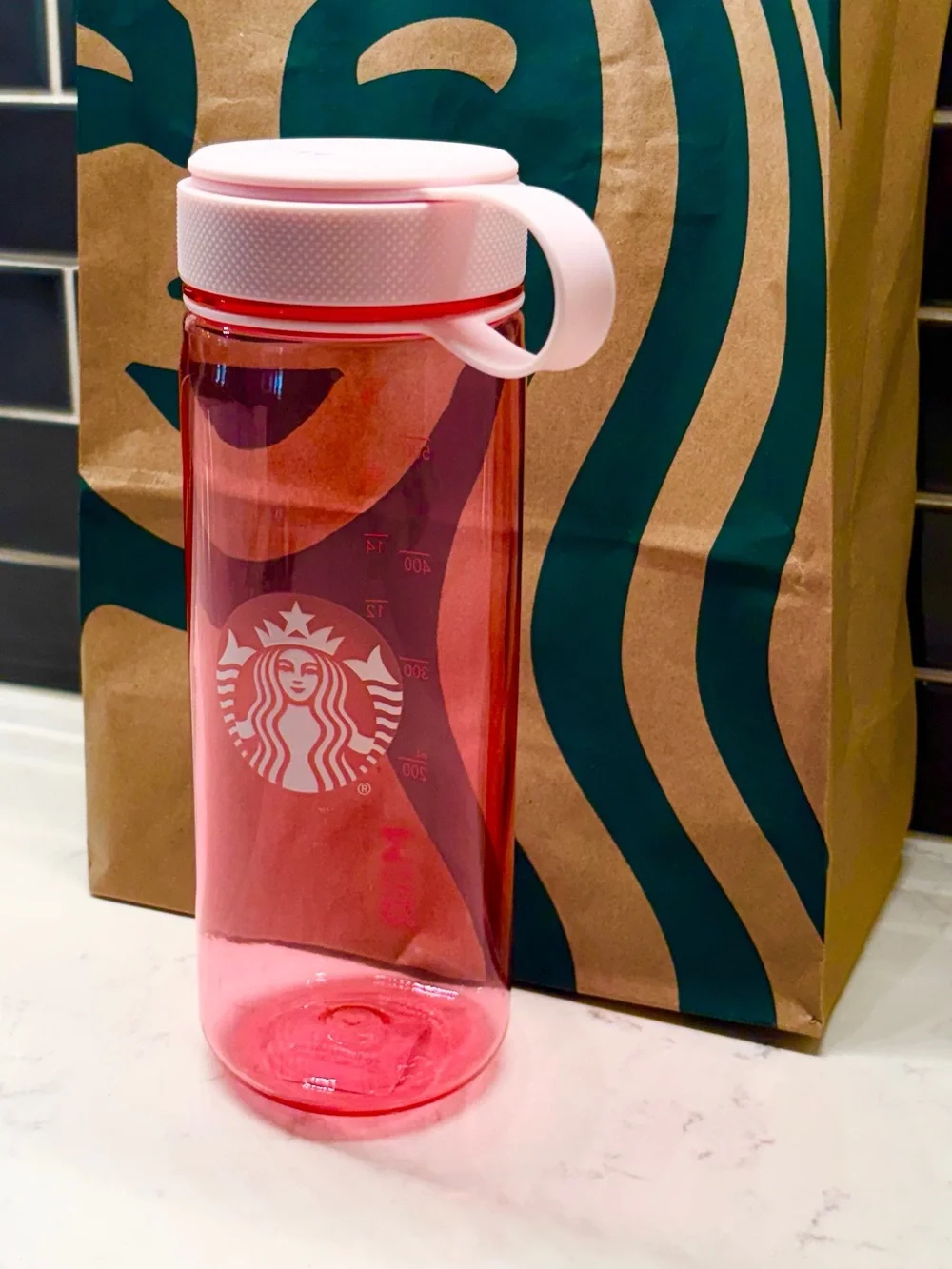 Starbucks - SUMMER 2026 PINK DRINK COLLECTION - PINK SIREN WATER BOTTLE